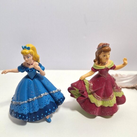 Iso Sel France Princess Figures Wedding Queen Plastic Cake Toppers Lot Dancing - Picture 5 of 15